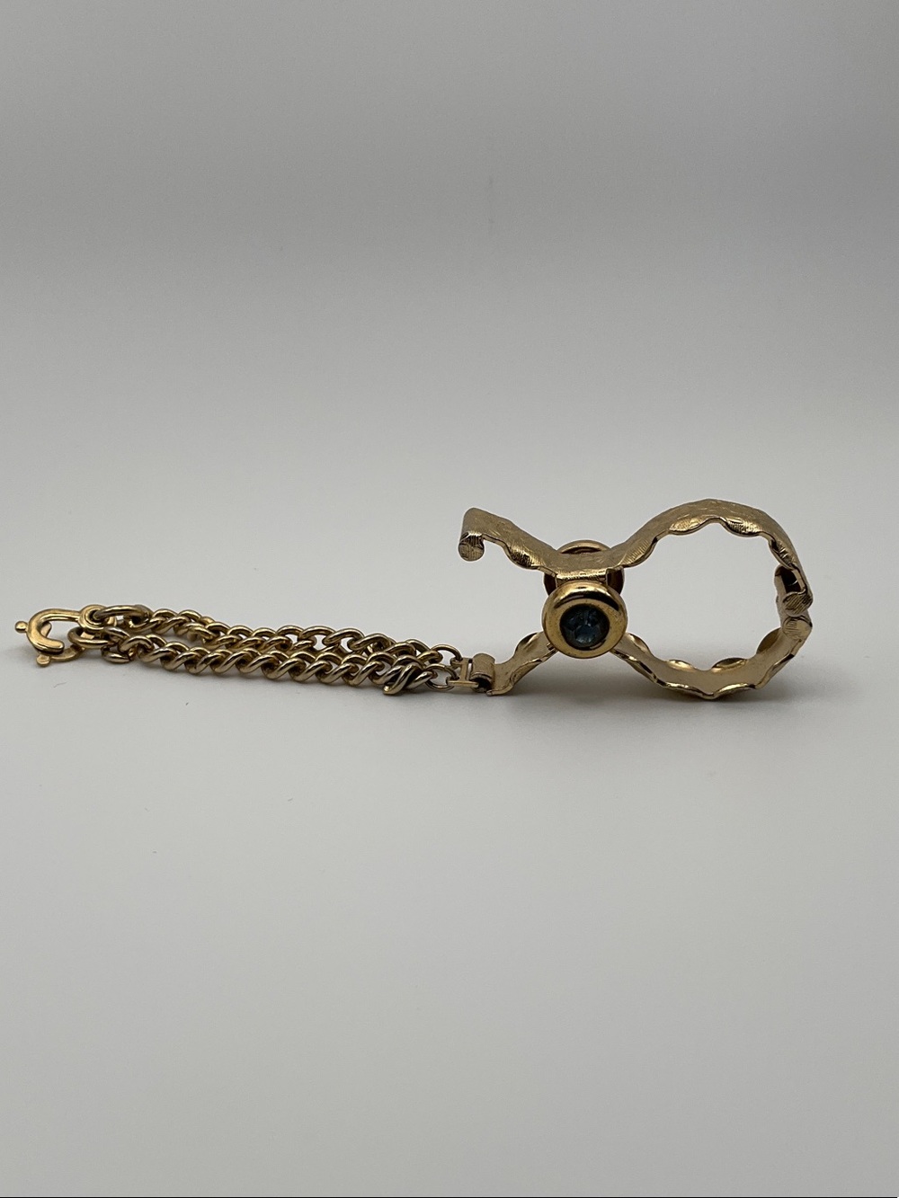 Vintage Glove Clip